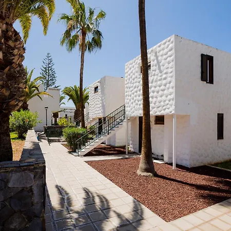 Cerca De La Playa Y Jardin 公寓