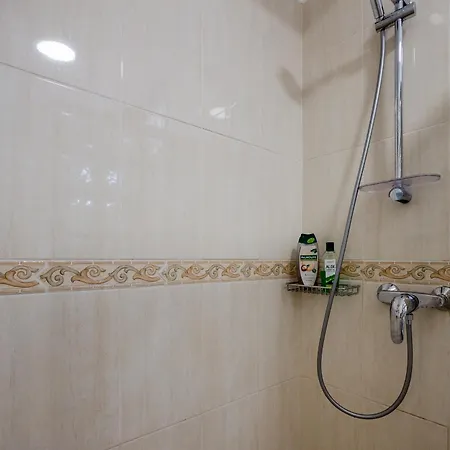 Cerca De La Playa Y Jardin 阿德耶