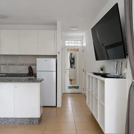 Apartment Cerca De La Playa Y Jardin