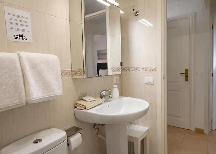 Apartment Cerca De La Playa Y Jardin