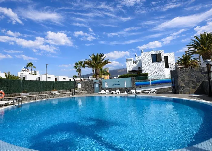 Cerca De La Playa Y Jardin Apartment Playa de las Américas